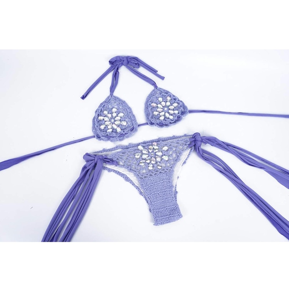 Women’s crochet diamond bikini